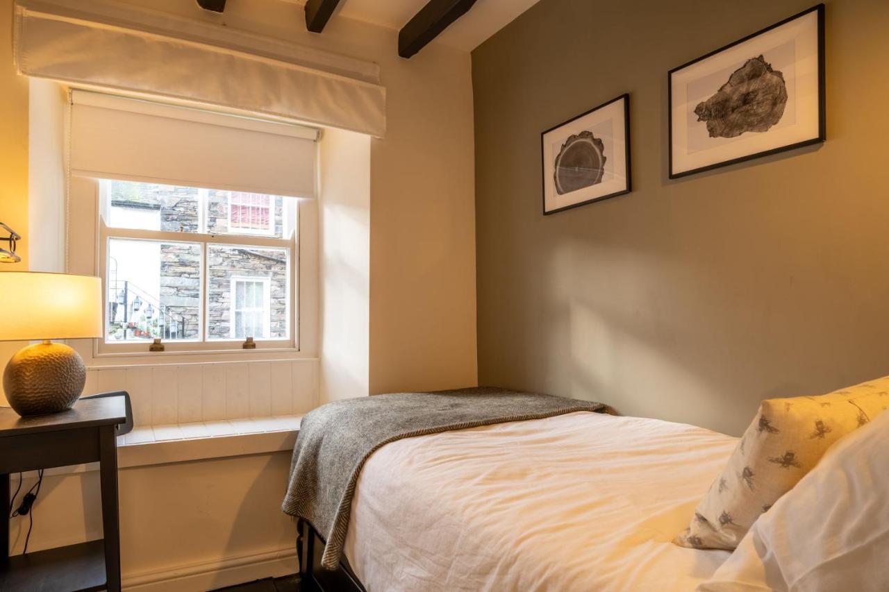 Low Nook Cottage - Gorgeous Decor โบรกห์ตัน อิน เฟอร์เนส ภายนอก รูปภาพ